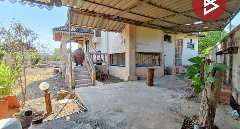 Haus zum Kauf mit 4 Zimmer in Mueang Ratchaburi, Ratchaburi
