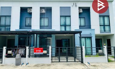 出售 3 卧室 联排别墅 在 Mueang Pathum Thani, Pathum Thani