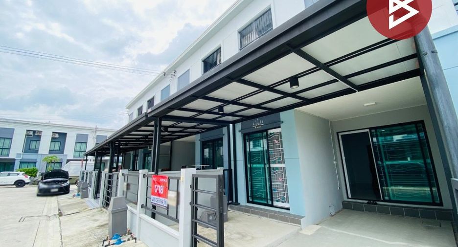 出售 3 卧室 联排别墅 在 Mueang Pathum Thani, Pathum Thani