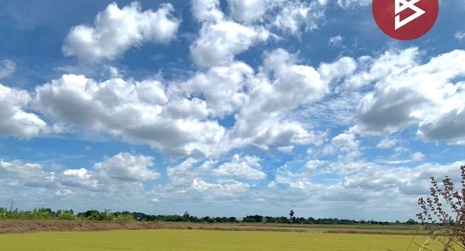 Продажа Участок в Phrom Buri, Сингбури