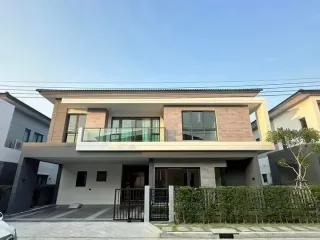 Аренда и продажа 4 спальни дом в Bang Phli, Самутпракан