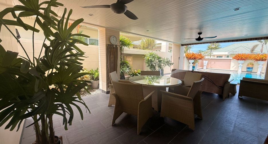 Casa en alquiler de 2 habitaciones en Bang Lamung, Chonburi