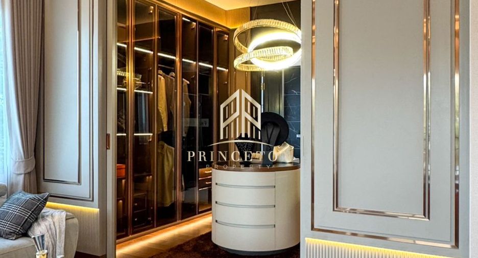 Casa en alquiler y en venta de 4 habitaciones en Lat Krabang, Bangkok