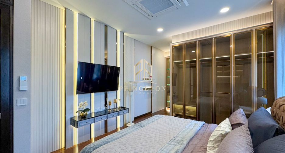 Casa en alquiler y en venta de 4 habitaciones en Lat Krabang, Bangkok