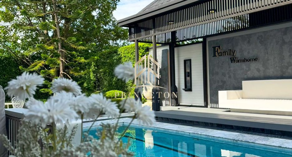 Casa en alquiler y en venta de 4 habitaciones en Lat Krabang, Bangkok