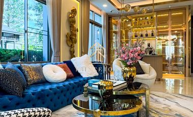 Casa en alquiler y en venta de 4 habitaciones en Lat Krabang, Bangkok