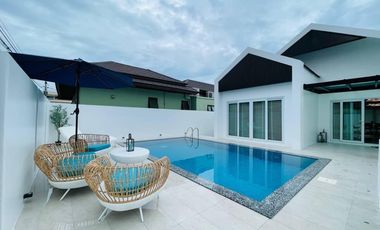 For rent 4 bedrooms villa in Jomtien, Pattaya