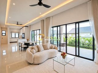À vendre 4 chambres villa à Hua Hin, Prachuap Khiri Khan