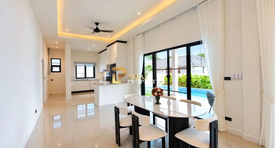 À vendre 4 chambres villa à Hua Hin, Prachuap Khiri Khan