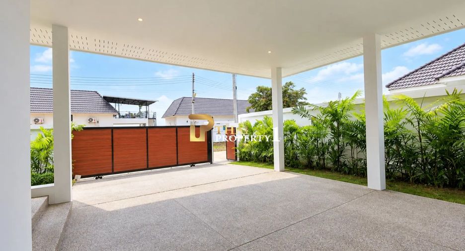À vendre 4 chambres villa à Hua Hin, Prachuap Khiri Khan