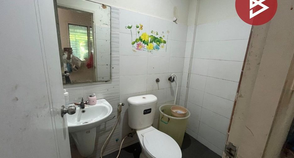 Продажа 3 спальни таунхаус в Bang Pakong, Чаченгсау