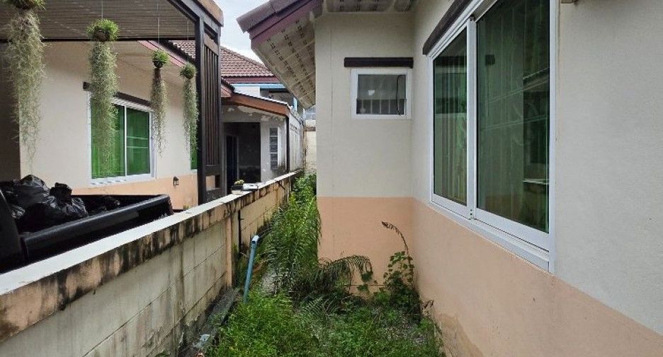 For sale 3 bedrooms house in Pluak Daeng, Rayong