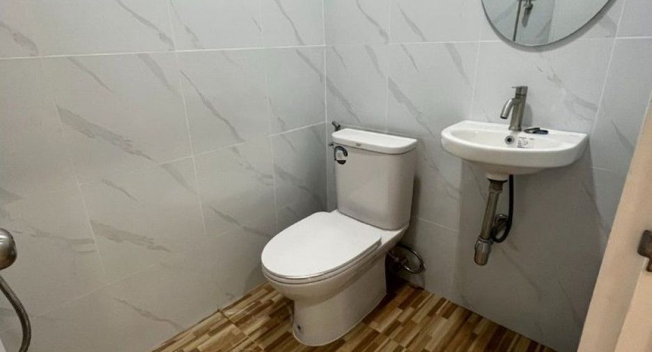À vendre 1 chambre condo à Mueang Samut Prakan, Samut Prakan