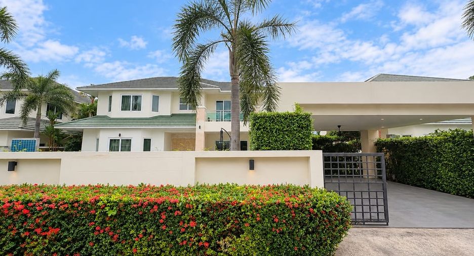 Villa en alquiler de 4 habitaciones en Bang Lamung, Chonburi