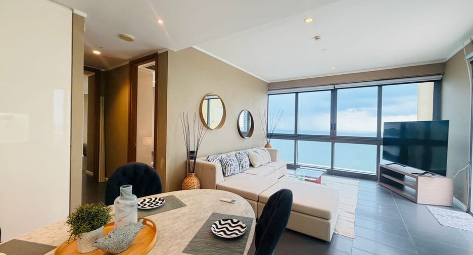 For rent 3 bedrooms condo in Bang Lamung, Chonburi