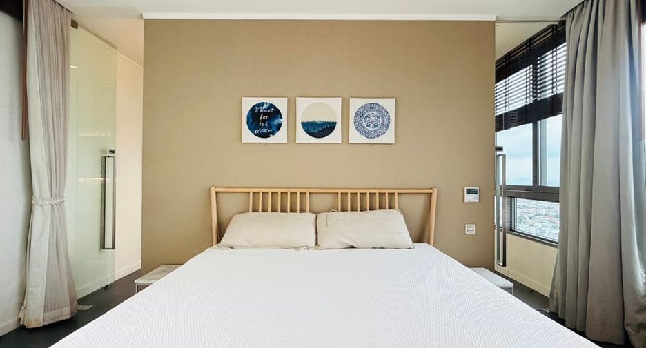 For rent 3 bedrooms condo in Bang Lamung, Chonburi