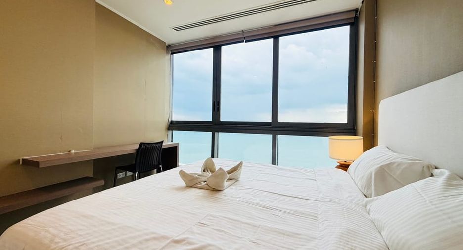 For rent 3 bedrooms condo in Bang Lamung, Chonburi