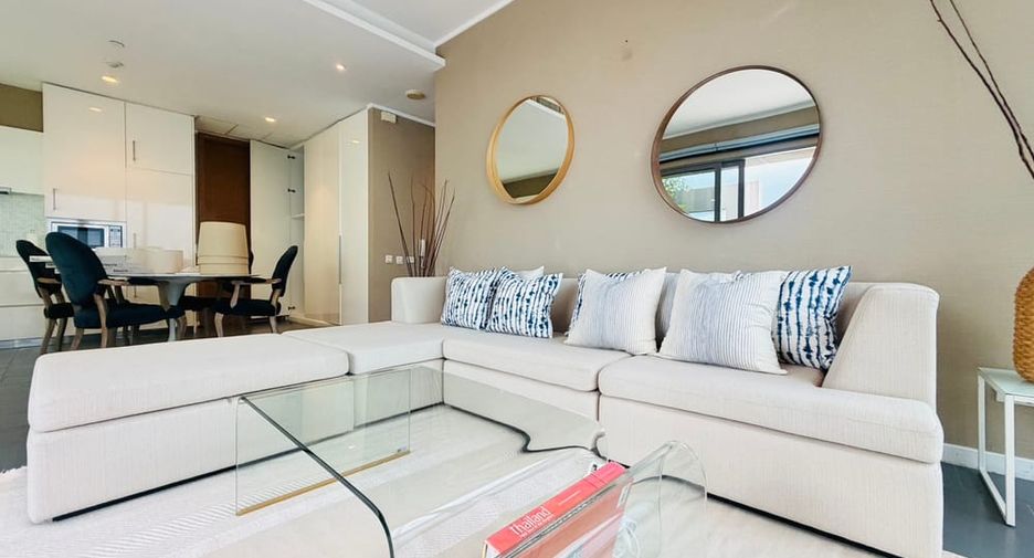 For rent 3 bedrooms condo in Bang Lamung, Chonburi