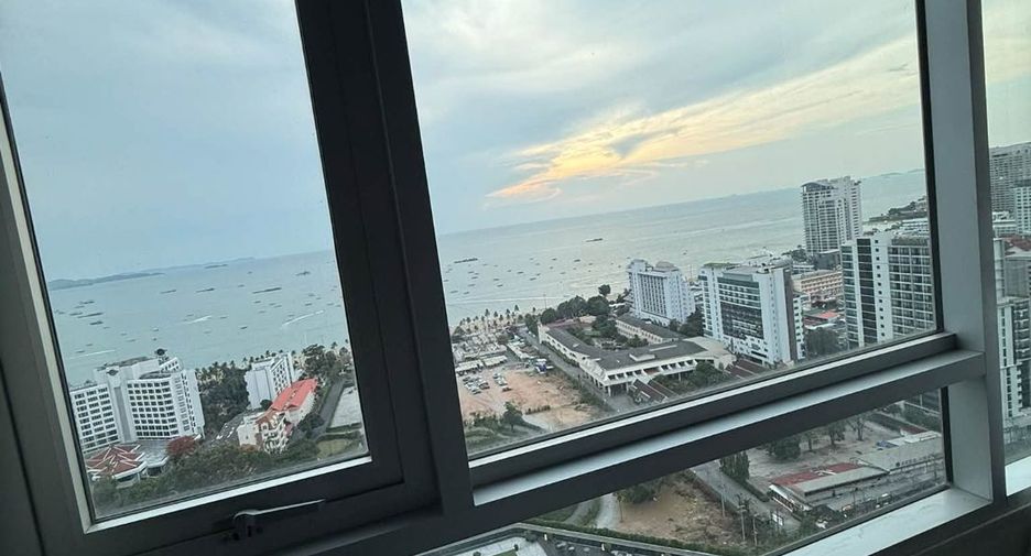 For rent 2 bedrooms condo in Bang Lamung, Chonburi