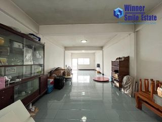 出售 3 卧室 商业空间 在 Bang Phli, Samut Prakan