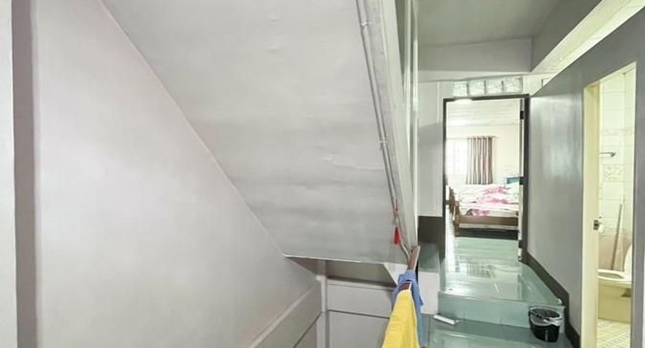 出售 3 卧室 商业空间 在 Bang Phli, Samut Prakan