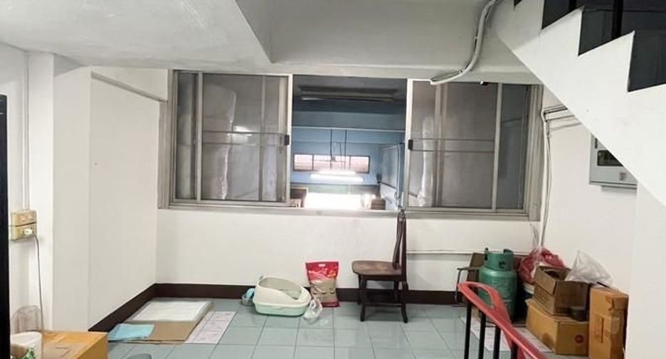 出售 3 卧室 商业空间 在 Bang Phli, Samut Prakan