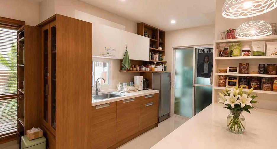 Продажа 3 спальни дом в Mueang Samut Prakan, Самутпракан