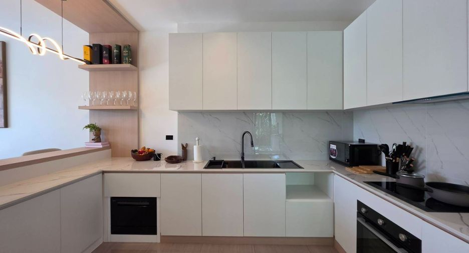 À vendre 4 chambres villa à Hang Dong, Chiang Mai