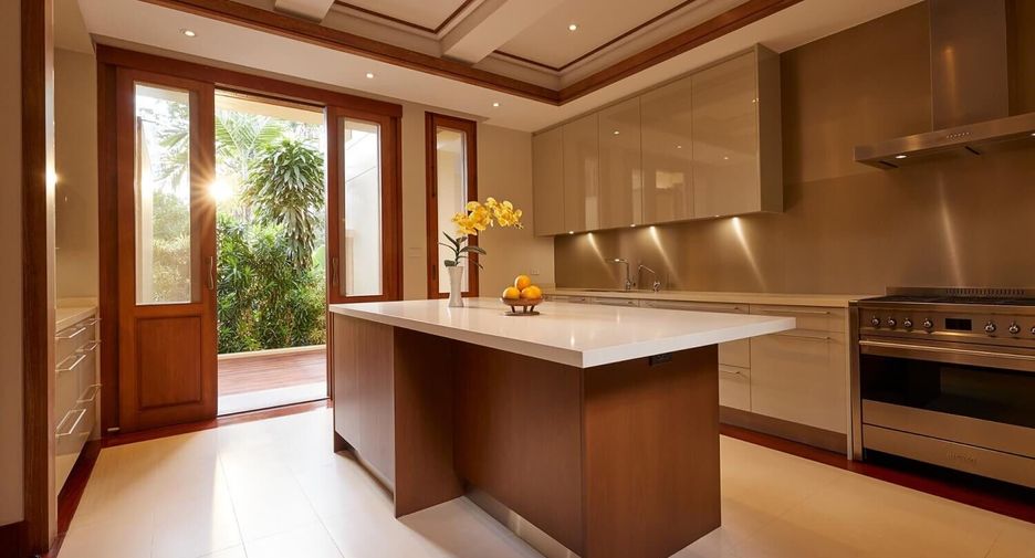 ขาย 5 ห้องนอน บ้านเดี่ยว ใน วัฒนา, กรุงเทพฯ