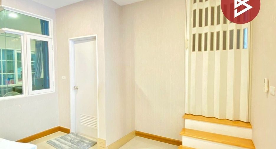 À vendre 4 chambres maison de ville à Mueang Samut Sakhon, Samut Sakhon