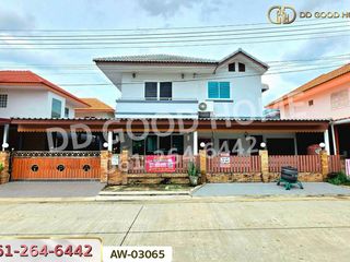 For sale 5 bedrooms house in Sam Khok, Pathum Thani
