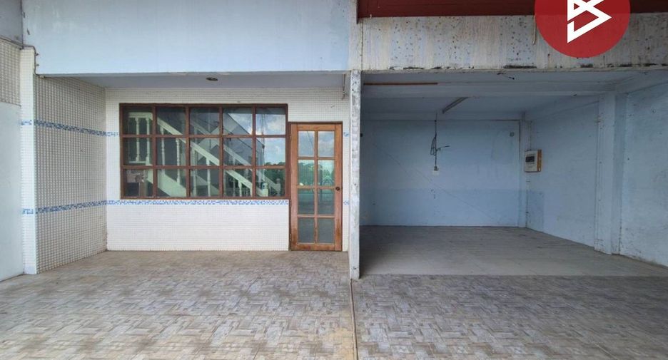 Local comercial en venta de 6 habitaciones en Mueang Ratchaburi, Ratchaburi