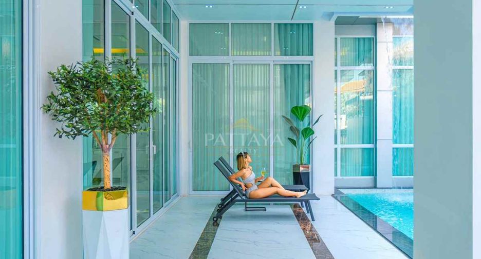 For rent and for sale 7 bedrooms villa in Jomtien, Pattaya