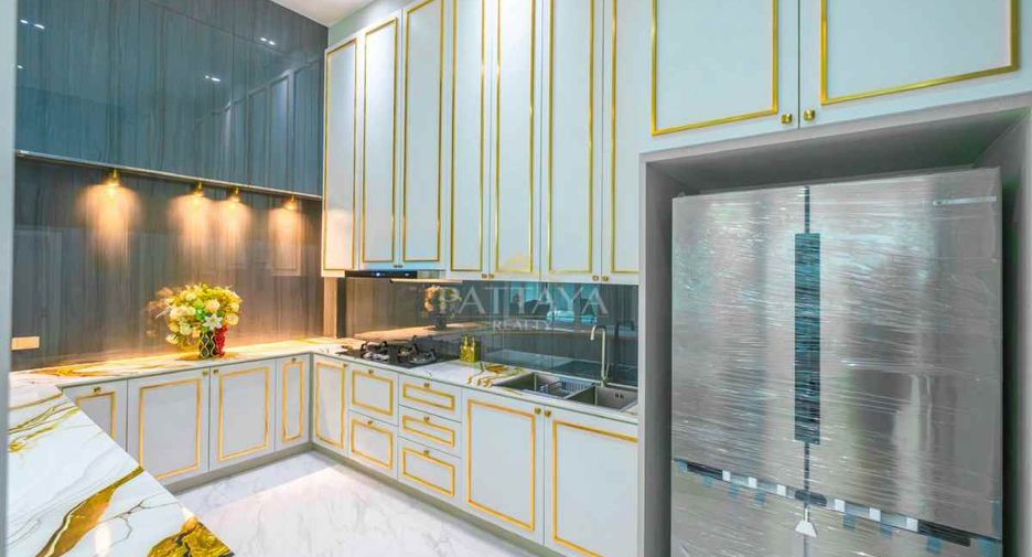 For rent and for sale 7 bedrooms villa in Jomtien, Pattaya