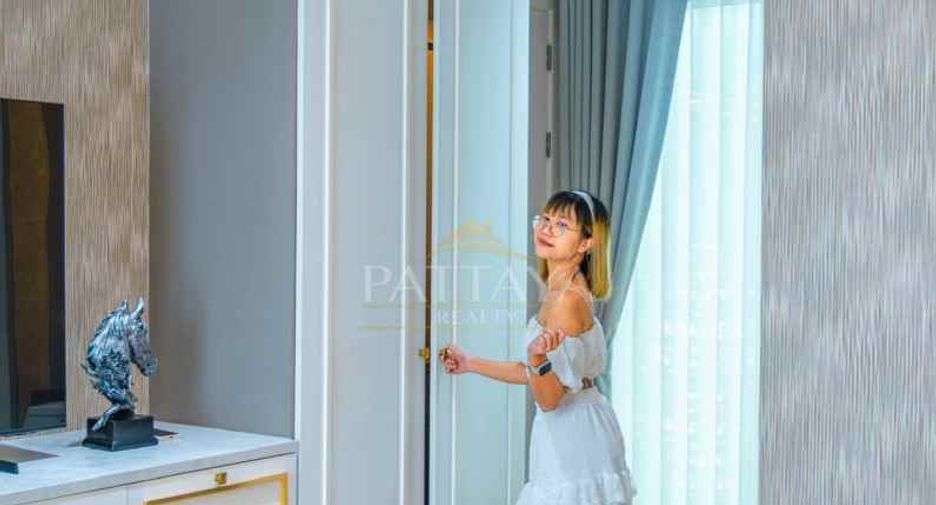 For rent and for sale 7 bedrooms villa in Jomtien, Pattaya
