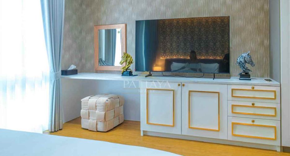 For rent and for sale 7 bedrooms villa in Jomtien, Pattaya