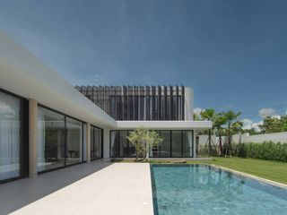 À vendre 4 chambres villa à Hang Dong, Chiang Mai