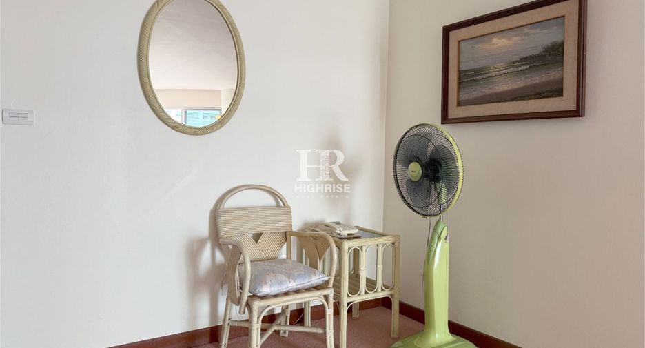 For sale 3 bedrooms condo in Bang Lamung, Chonburi