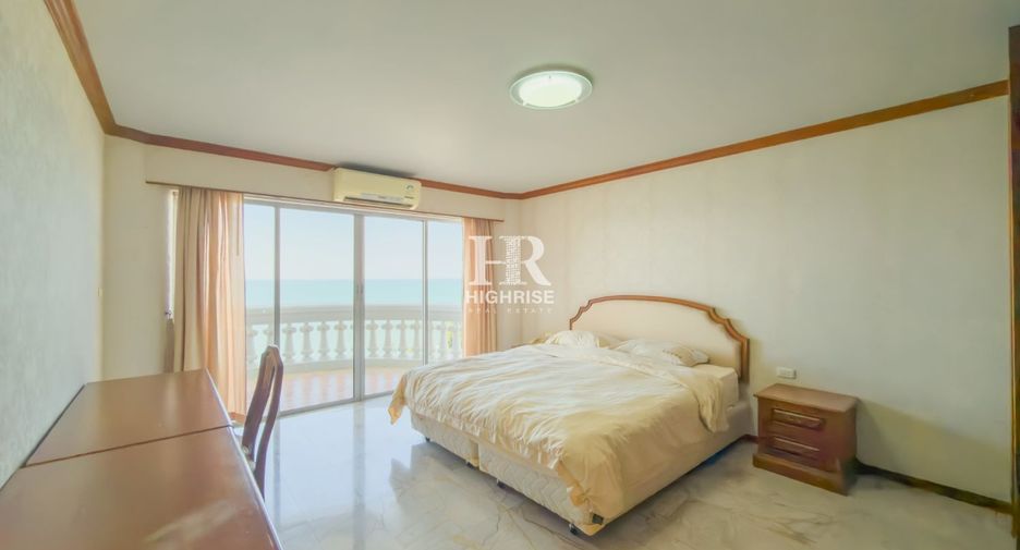 For sale 3 bedrooms condo in Bang Lamung, Chonburi