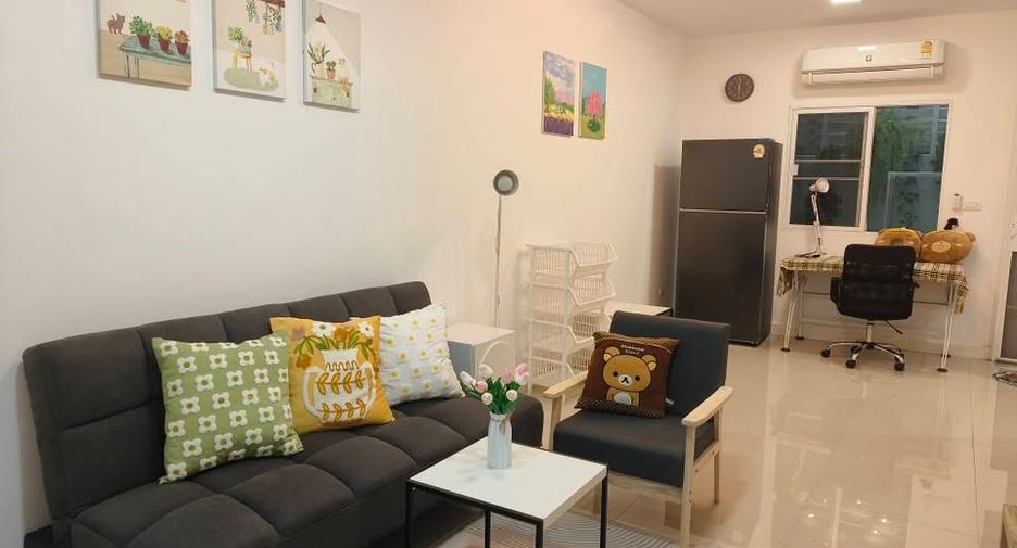 For rent 3 ベッドルーム townhouse in Mueang Chiang Mai, Chiang Mai