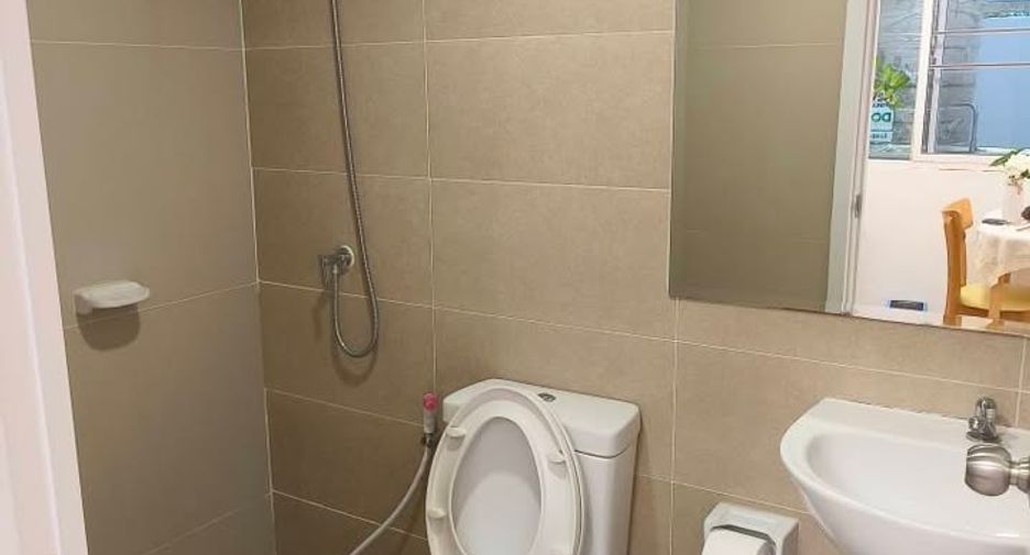 For rent 3 ベッドルーム townhouse in Mueang Chiang Mai, Chiang Mai