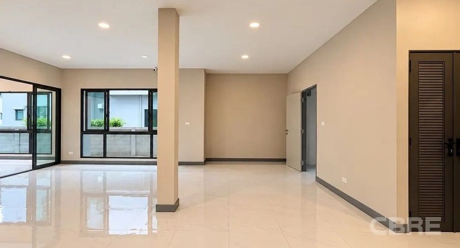 For rent そして for sale 5 ベッドルーム house in Prawet, Bangkok