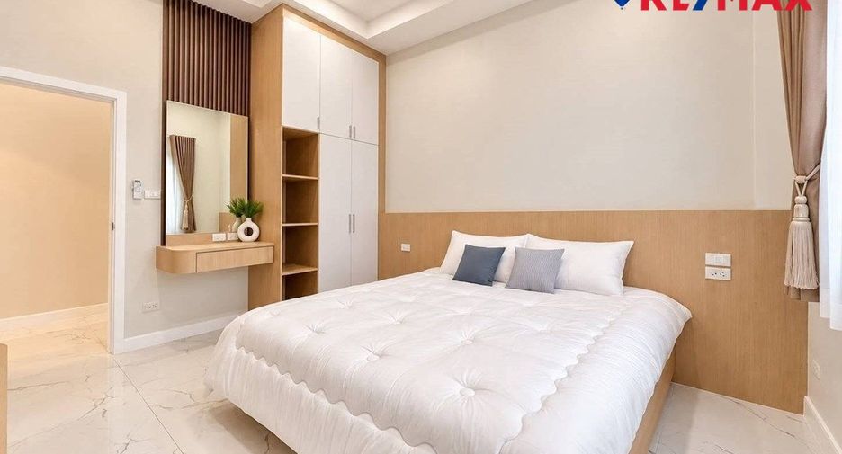 Haus zum Kauf mit 3 Zimmer in Bang Lamung, Chonburi