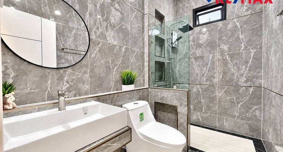 Haus zum Kauf mit 3 Zimmer in Bang Lamung, Chonburi