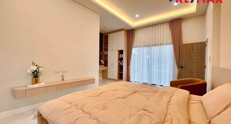 Haus zum Kauf mit 3 Zimmer in Bang Lamung, Chonburi