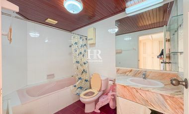 For sale studio condo in Bang Lamung, Chonburi