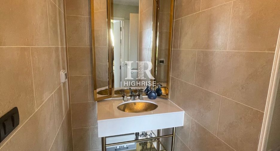 For sale 2 bedrooms condo in Jomtien, Pattaya