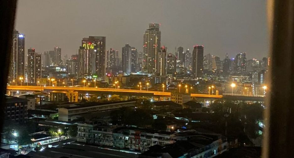 For rent 1 bed condo in Watthana, Bangkok
