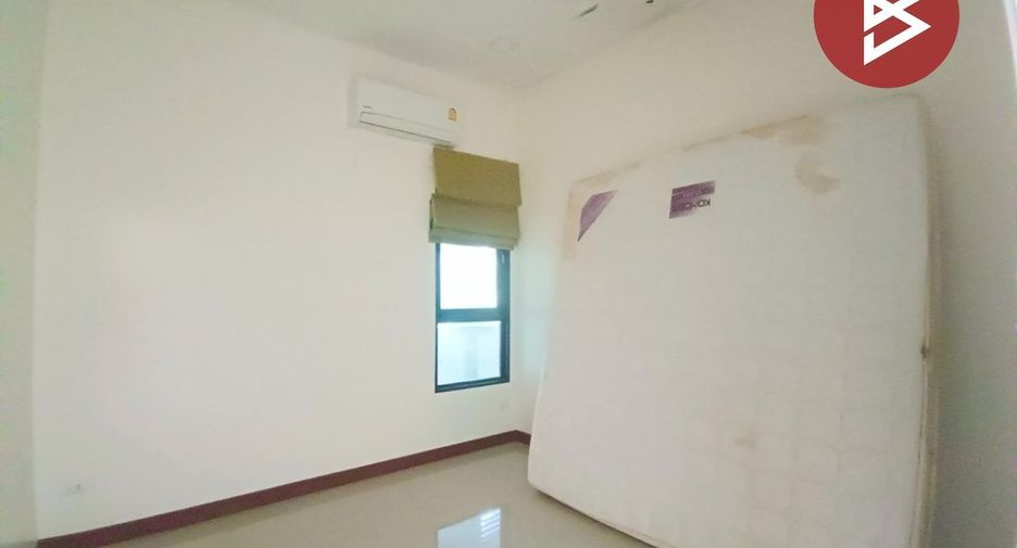 For sale 3 bedrooms house in Mueang Samut Songkhram, Samut Songkhram