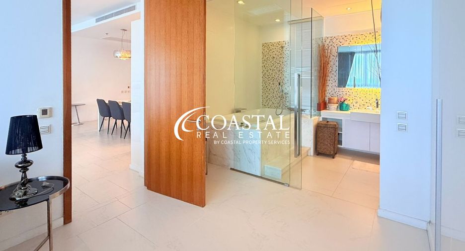 For rent 2 bedrooms condo in Bang Lamung, Chonburi